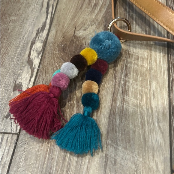 NEW! Woven Round Straw Bag with Colorful Tassels - Picture 3 of 6